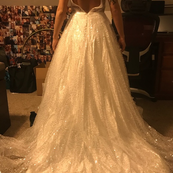 Wedding/Prom Dress - Picture 4 of 5
